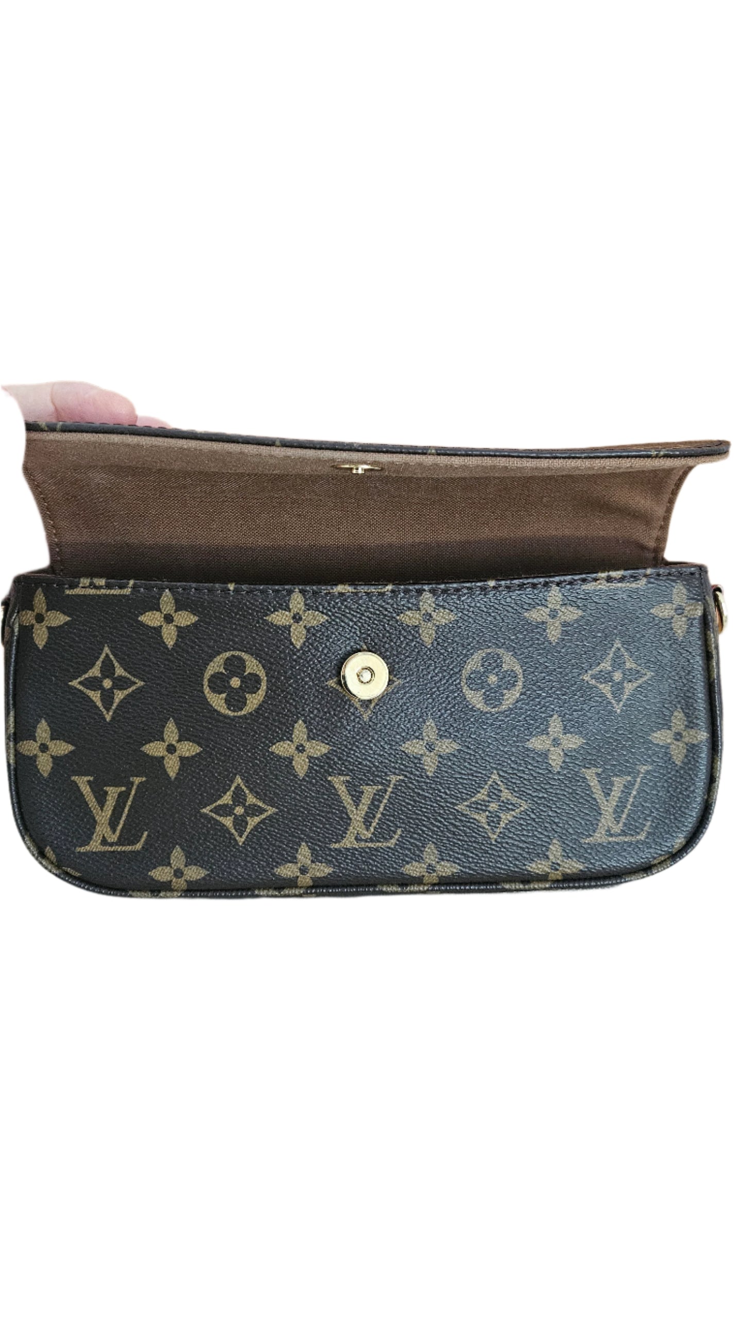 LOUIS VUITTON IVY
