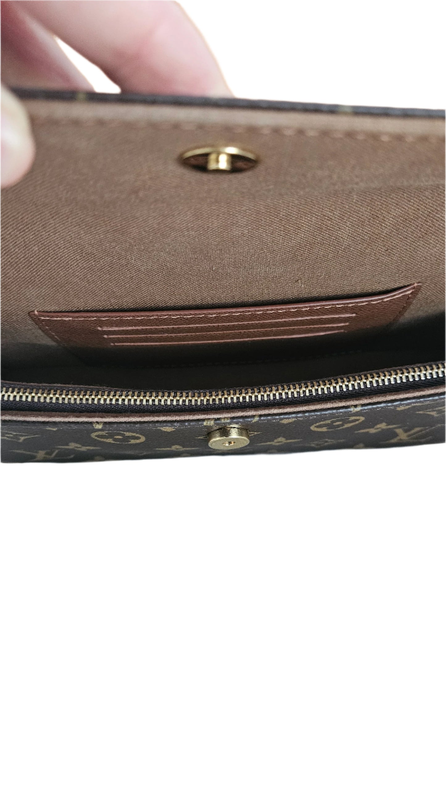 LOUIS VUITTON IVY