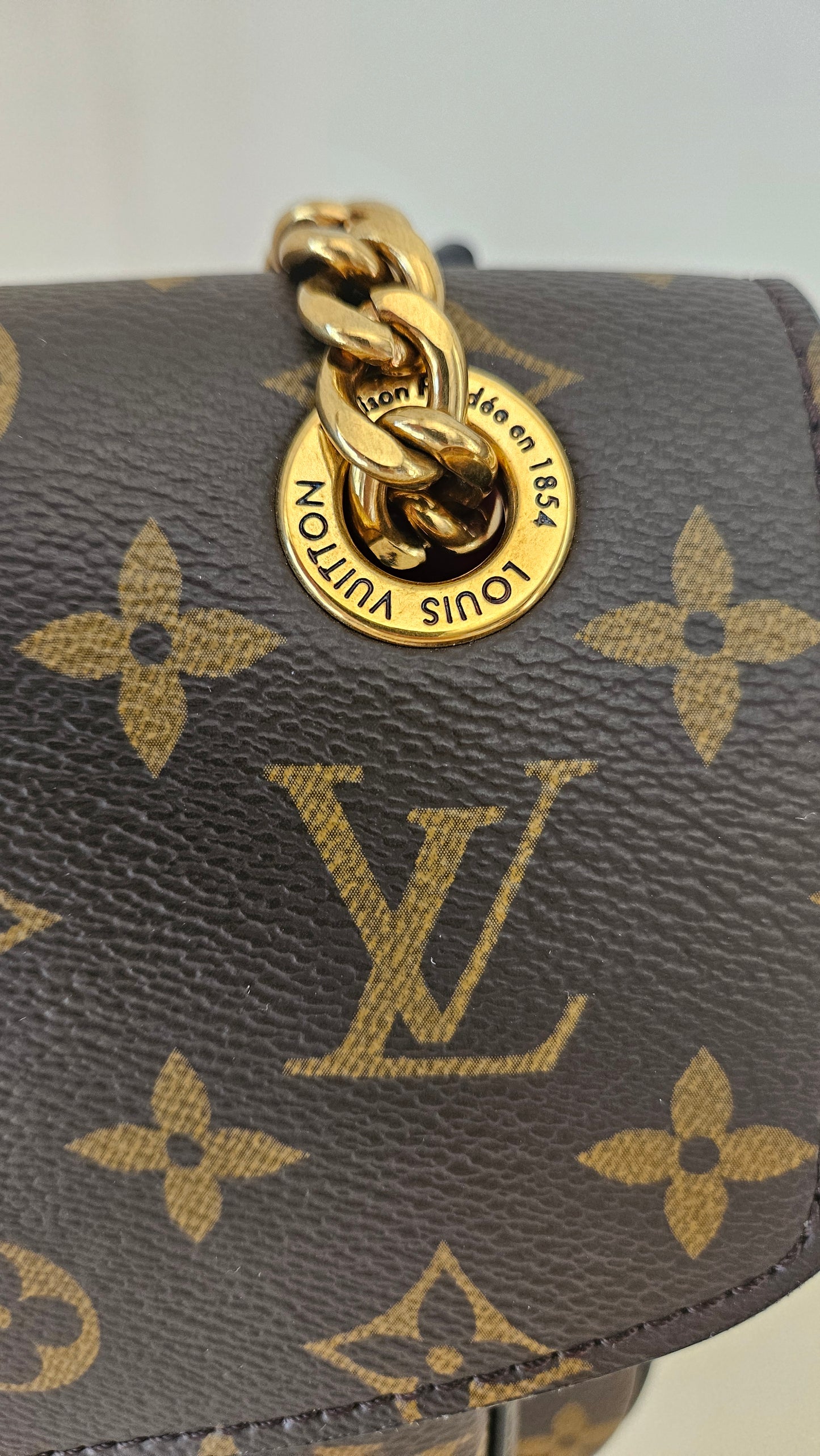 LOUIS VUITTON PASSY CANVAS
