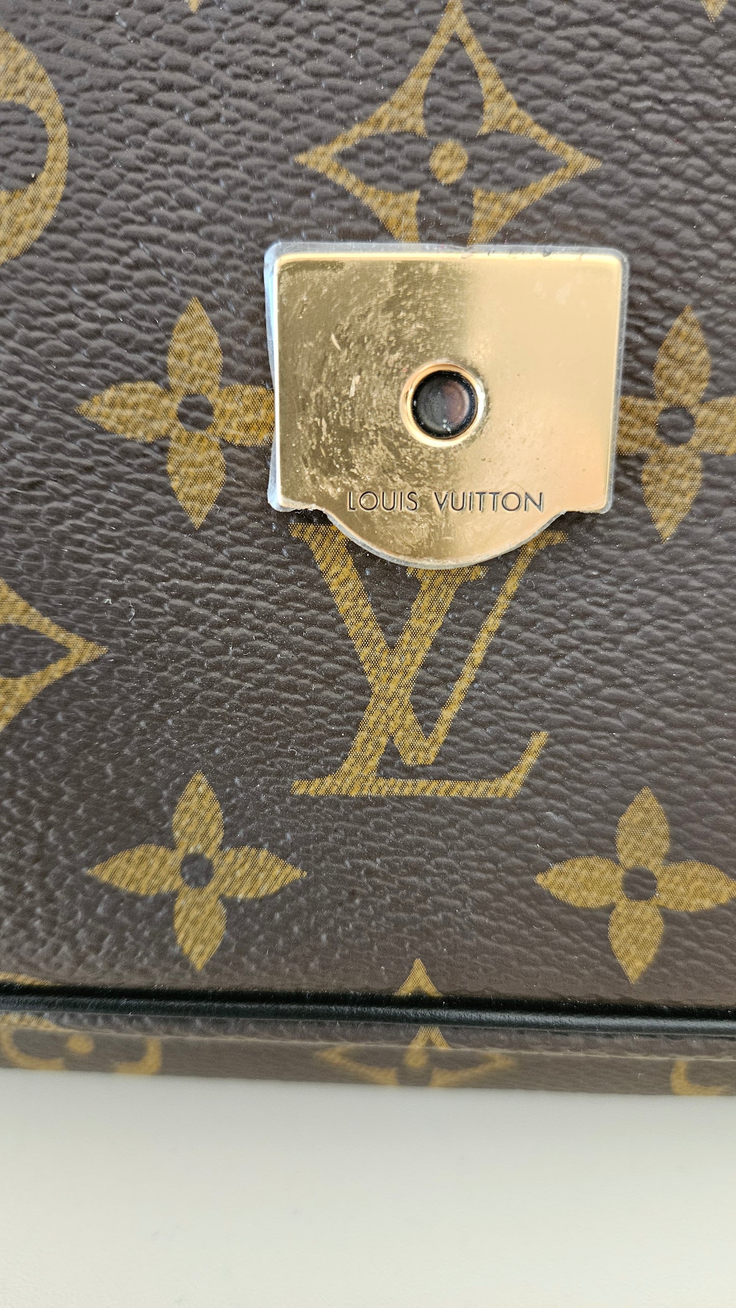 LOUIS VUITTON PASSY CANVAS