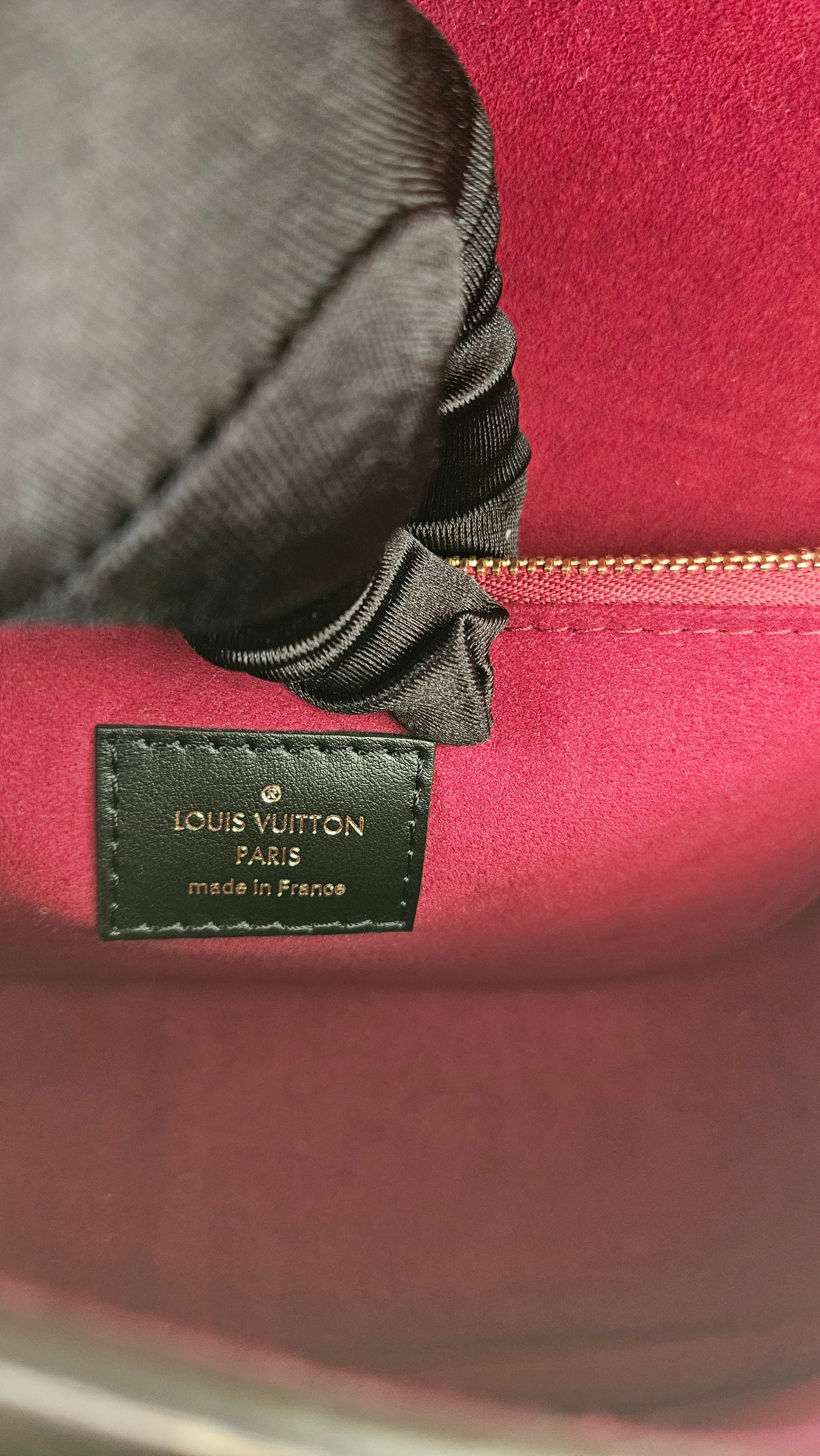 LOUIS VUITTON PASSY CANVAS