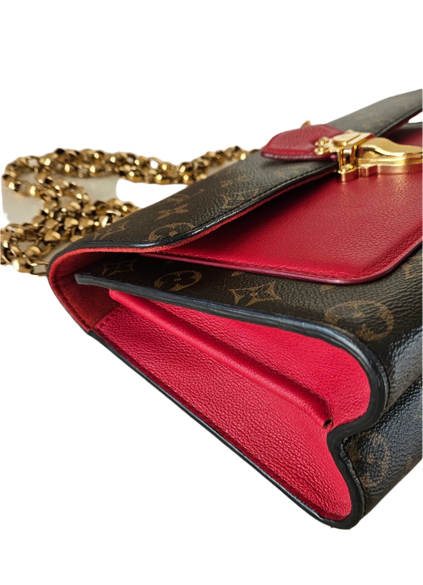 VICTOIRE SHOULDER BAG