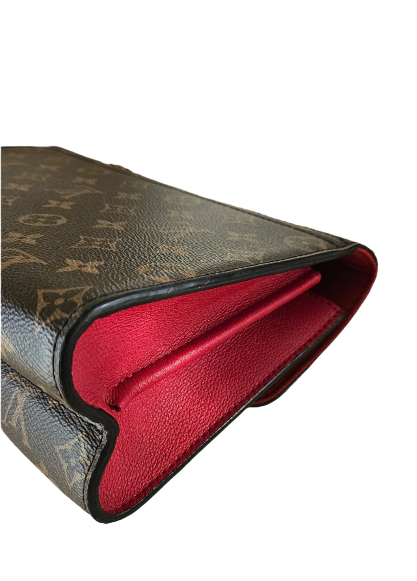VICTOIRE SHOULDER BAG