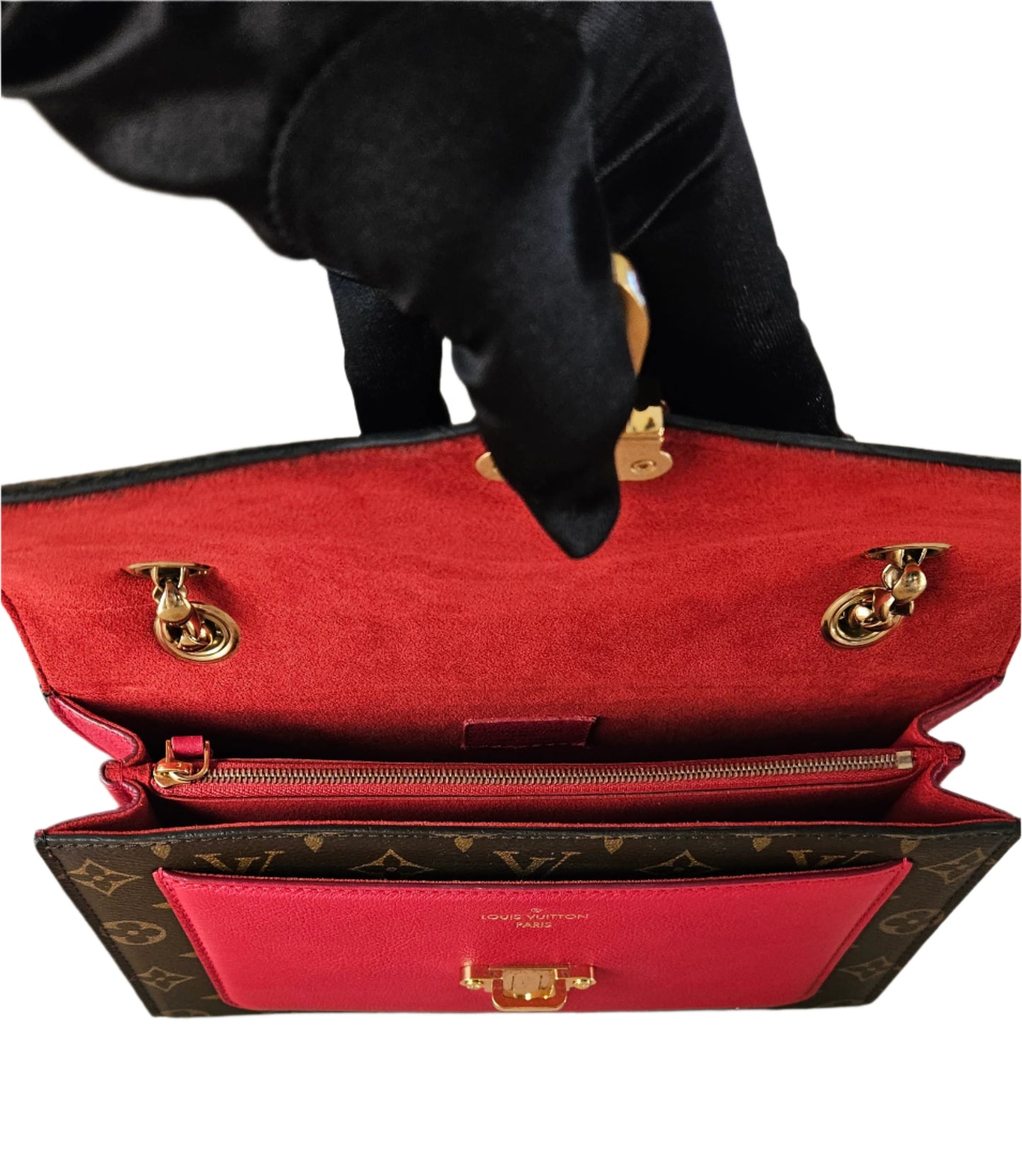 VICTOIRE SHOULDER BAG