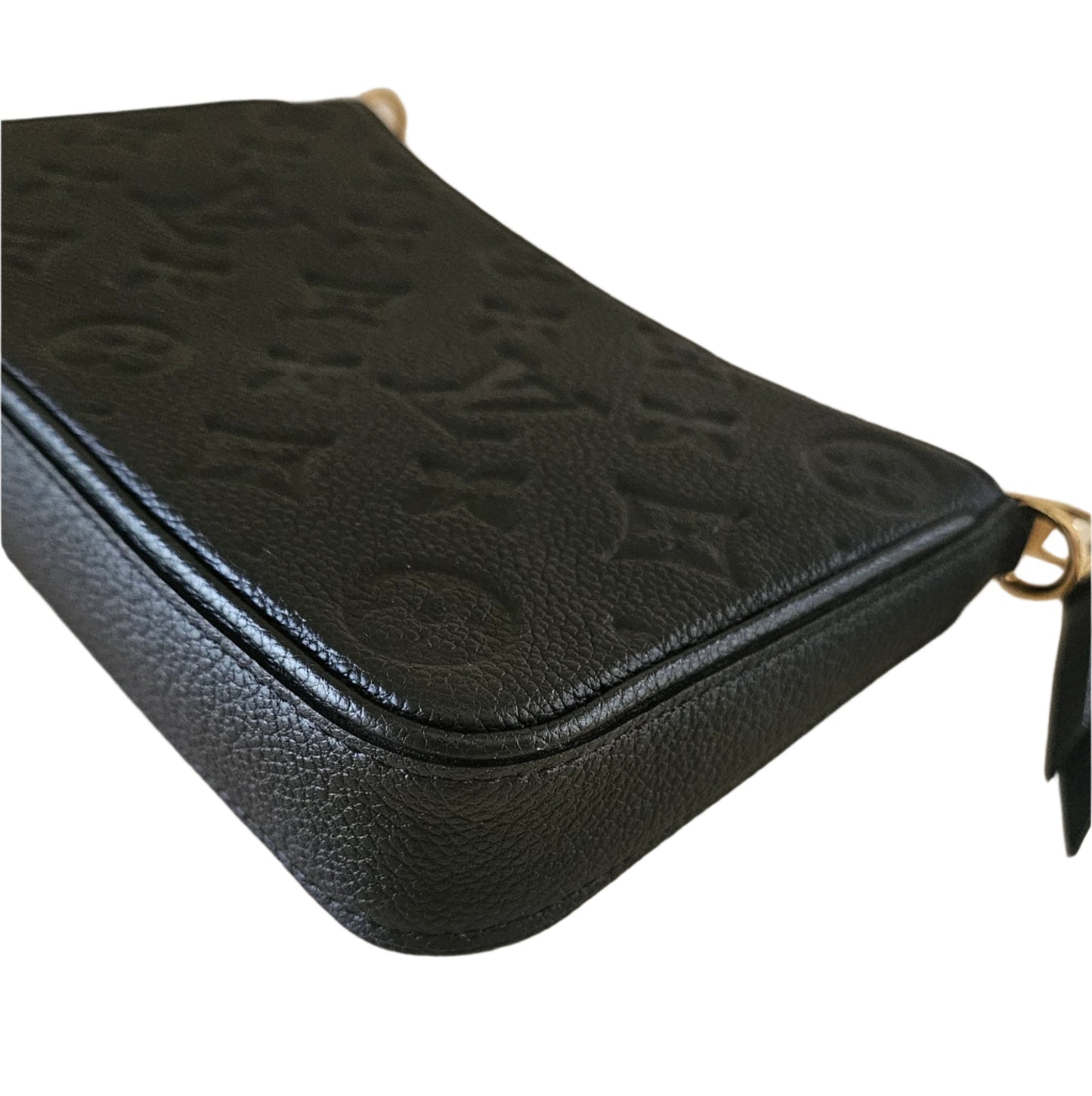 EASY POUCH ON STRAP EMPREINTE MONOGRAM BLACK