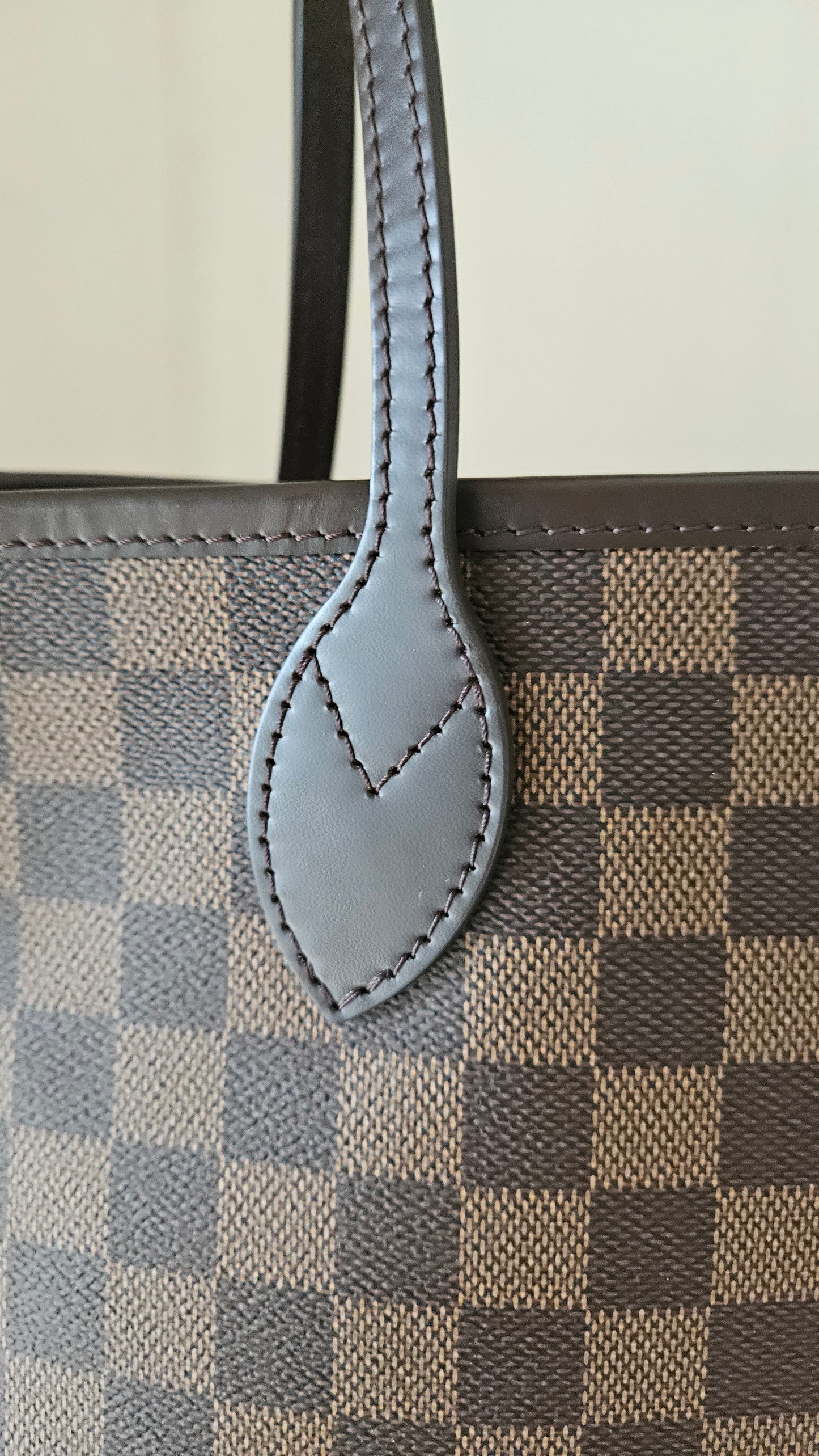 Neverfull MM Damier Ebene Canvas GHW