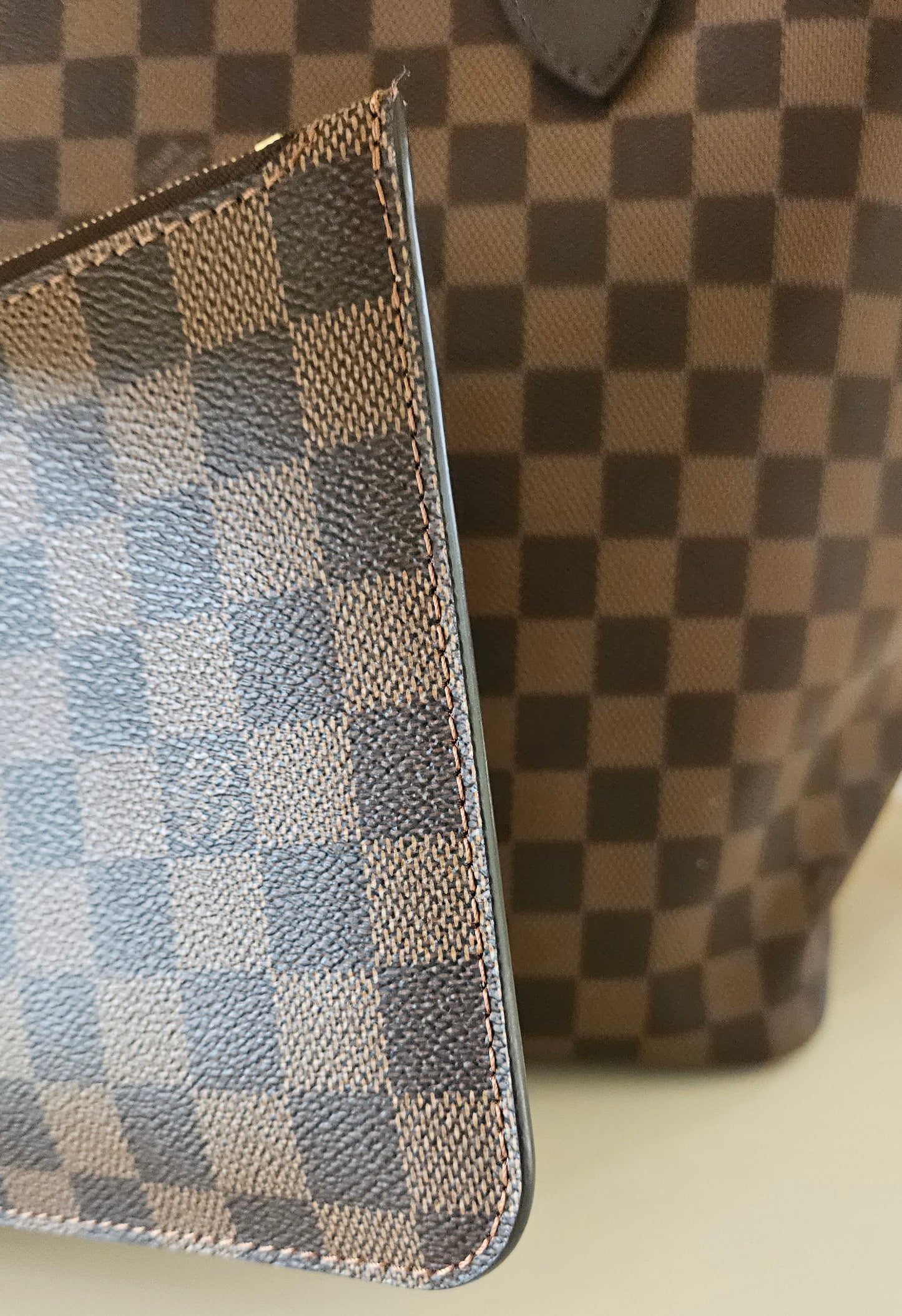 Neverfull MM Damier Ebene Canvas GHW
