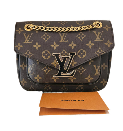 LOUIS VUITTON PASSY CANVAS