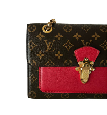 VICTOIRE SHOULDER BAG