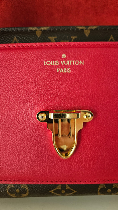 VICTOIRE SHOULDER BAG