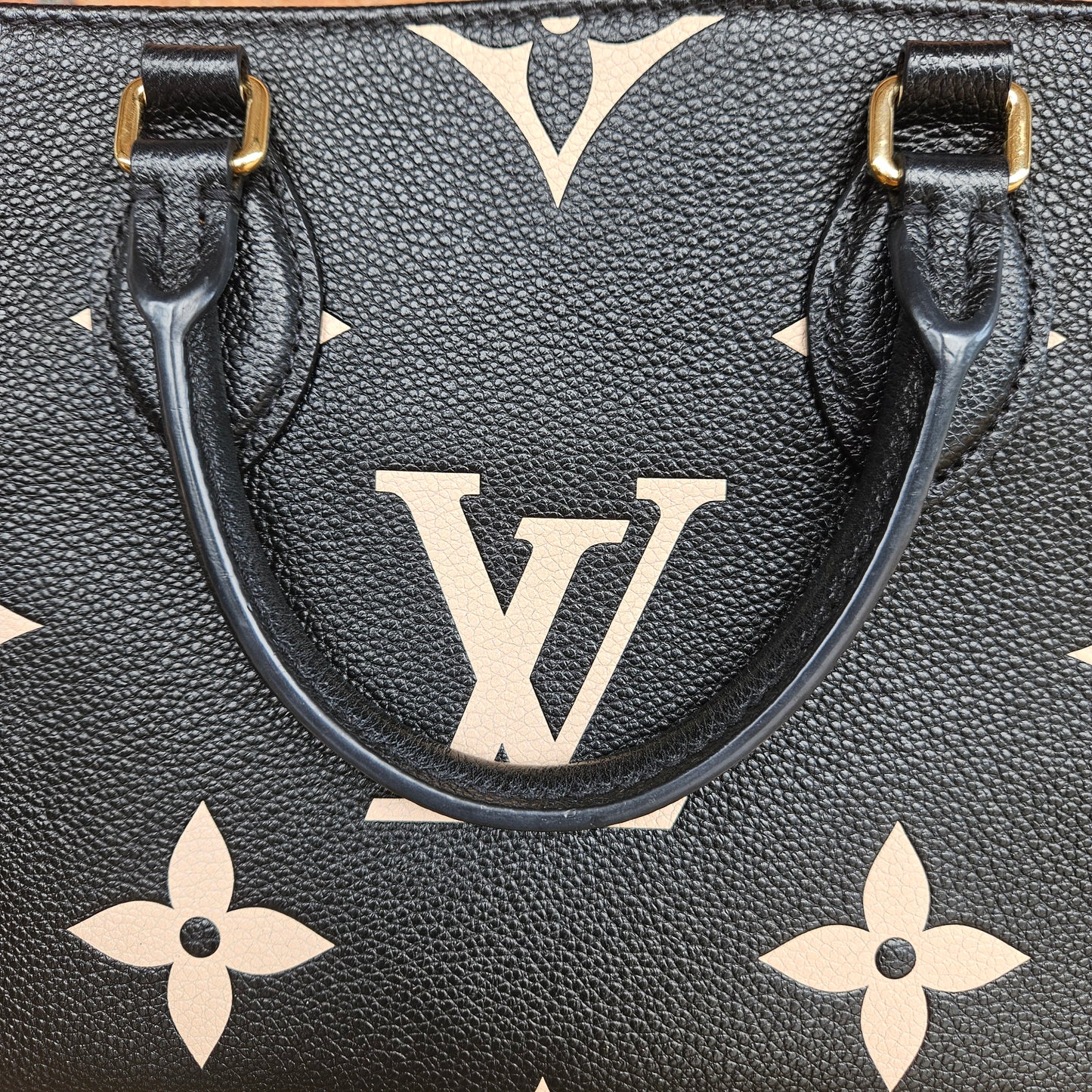 OnTheGo PM  MONOGRAM EM