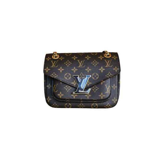LOUIS VUITTON PASSY CANVAS