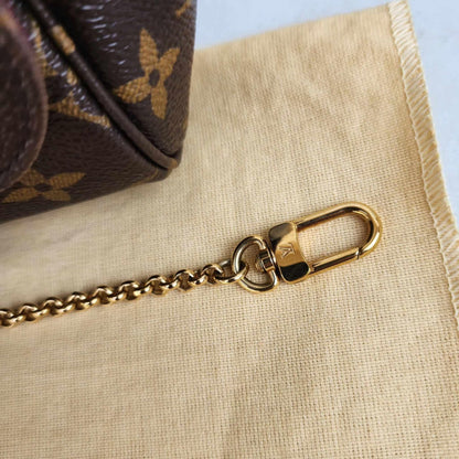 FAVORIE PM MONOGRAM